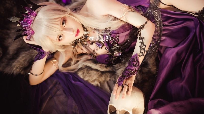 Bộ ảnh coslay nhân vật Dark Queen of the GreatBritain trong Fate/Grand Order