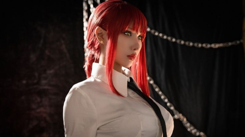 Bộ ảnh cosplay mỹ nữ phản diện Makima trong Chainsaw Man