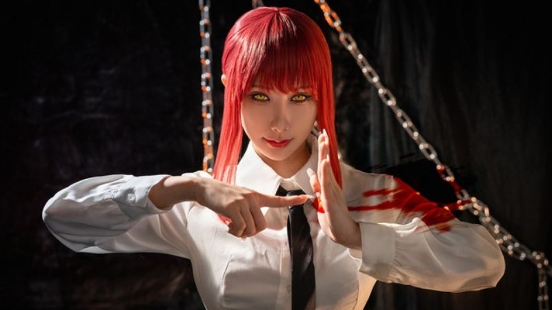 Bộ ảnh cosplay mỹ nữ phản diện Makima trong Chainsaw Man