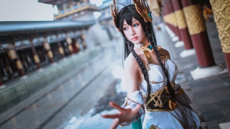 Bộ ảnh cosplay nhân vật Irelia Tiên Kiếm đẹp lung linh và vô cùng chân thật