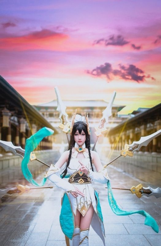 Bộ ảnh cosplay nhân vật Irelia Tiên Kiếm đẹp lung linh và vô cùng chân thật