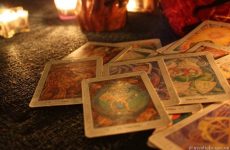 tarot là gì