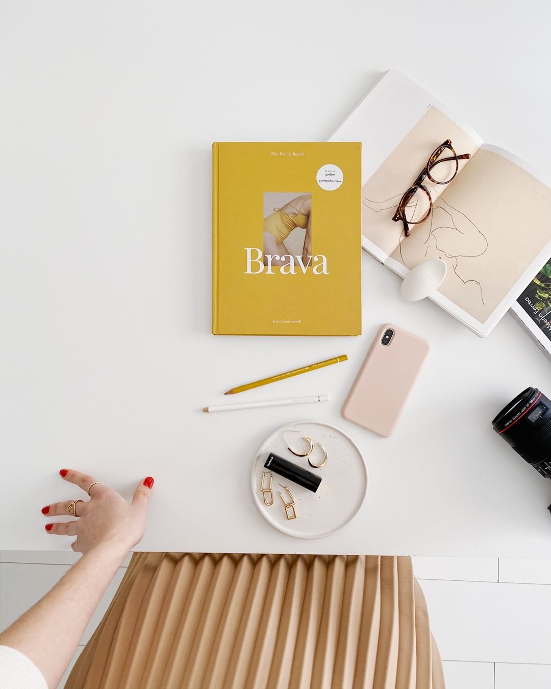 Aesthetic - Phong cách thời trang và lối sống mới của Gen Z | ELLE