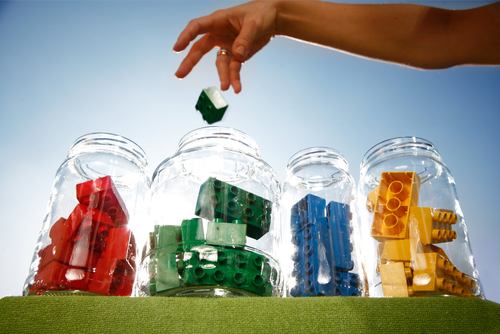 Sort Out là gì và cấu trúc cụm từ Sort Out trong câu Tiếng Anh