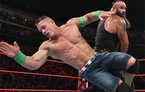WWE là gì? WWE là đánh thật hay giả? Những điều cần biết về WWE