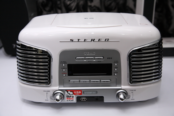 nghe radio trên iphone