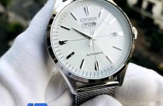liên kết 2 tài khoản facebook