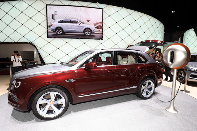 Xe Sedan là gì? Cách phân biệt xe sedan với xe Hatchback, xe SUV, xe coupe, xe MPV?