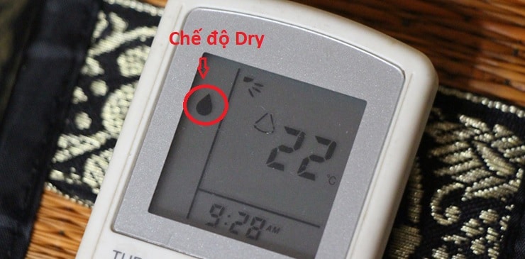 Chế độ Cool và Dry là gì ? Nên để điều hòa ở chế độ nào ?
