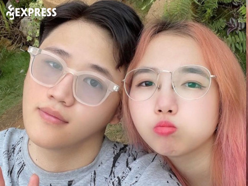 Mều là ai? Sự nghiệp nữ stream cực kỳ cute chơi Minecraft | 35Express