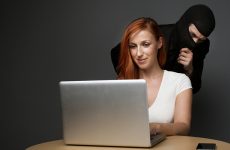 social engineering là gì