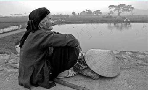 Hình ảnh cha mẹ vất vả ý nghĩa cảm động lay động hàng triệu trái tim bật khóc trong lễ vu lan - Thư viện hình ảnh đẹp