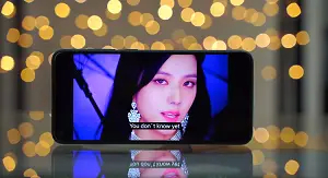 Sforum - Trang thông tin công nghệ mới nhất gsmarena_020-3 Đánh giá Asus Zenfone 6: Camera xoay lật, dung lượng pin 5,000 mAh kết hợp chip Snapdragon 855 