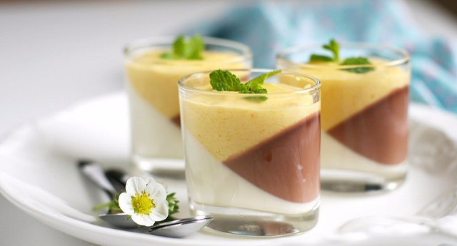 Panna Cotta là gì? Cách làm Panna Cotta 3 lớp hấp dẫn