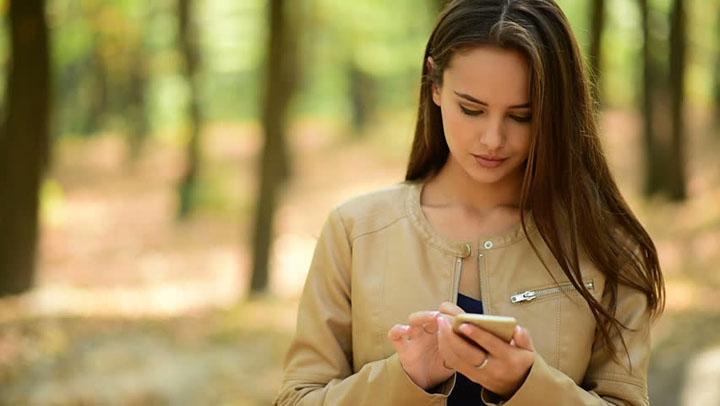 Cách nhắn tin với người yêu không gây nhàm chán hay nhất