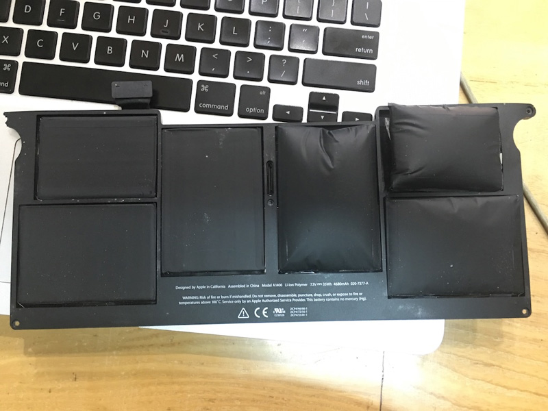 Cách kiểm tra pin MacBook: độ chai, số lần sạc,...chính xác nhất