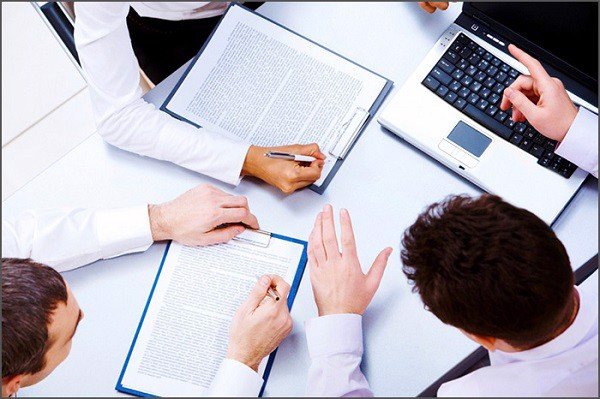 Stakeholders trong quản lý dự án là gì?