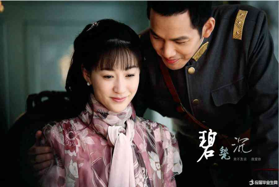 Giấy in màu khá giày, sáng bóng và màu in rõ ràng, sắc nét. (Ảnh: Facebook)