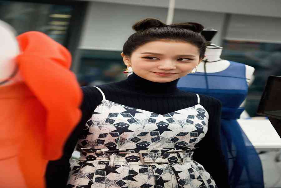 Tạo hình ma mị với nhan sắc đỉnh cao của Đinh Vũ Hề trong Tiếu Ngạo Giang Hồ 2018 (Ảnh: internet)