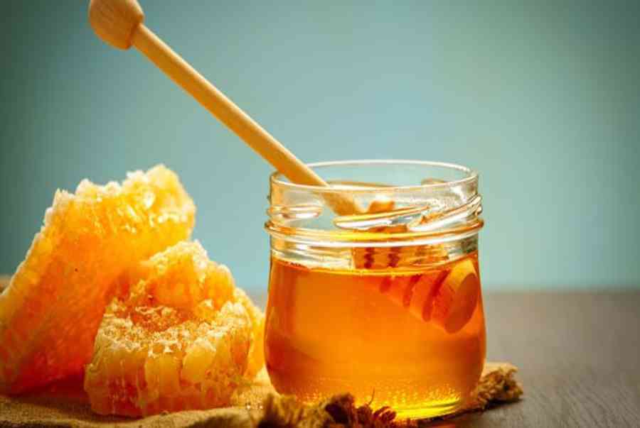Váy hai dây dáng xòe quai mảnh cực kỳ dễ thương. (Ảnh: Internet)