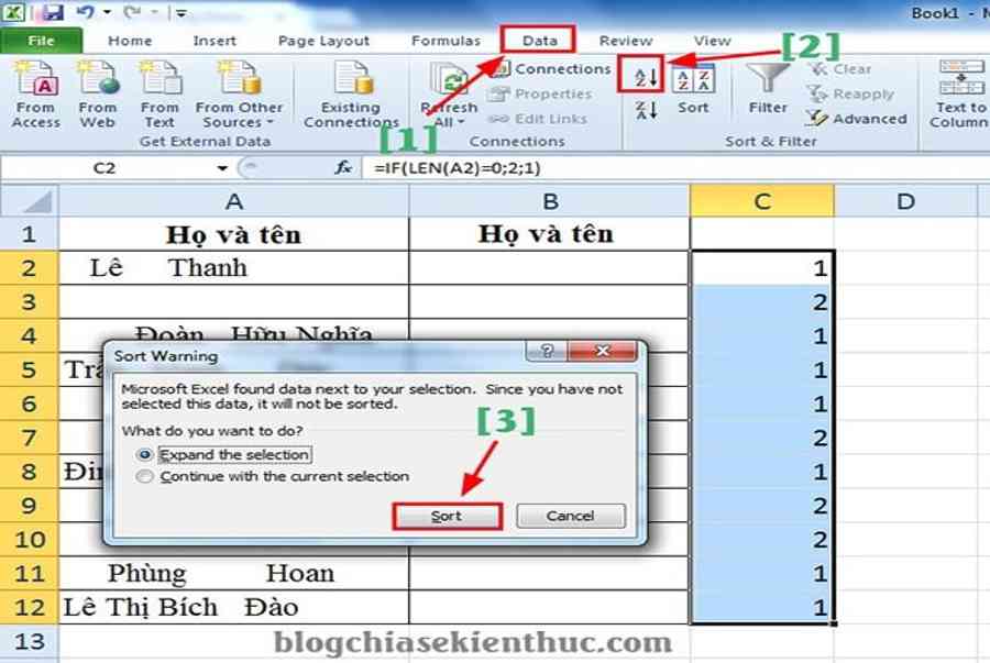 Bên Tóc Mai Không Phải Hải Đường Hồng 