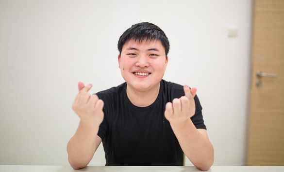 Uzi